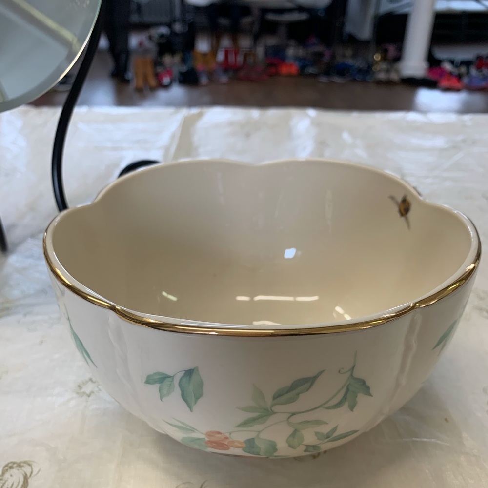 Lenox bowl
